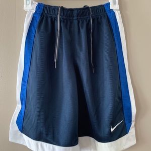 Vintage Y2K Nike Hoops Athletic Basketball Shorts Boys Small (8)